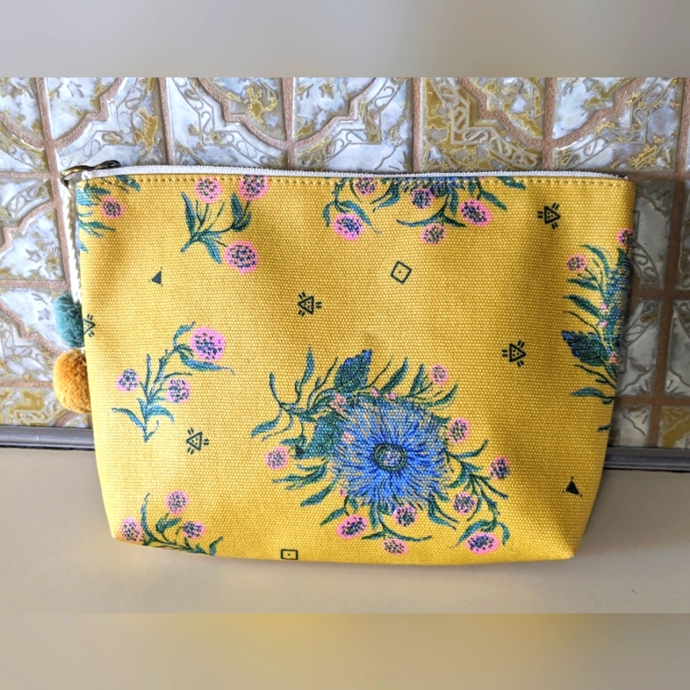 Madewell Yellow Floral Pinappple Pom-Pom Zippered Makeup Bag/Purse ~ 9"x6"x2" 